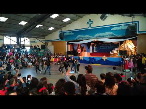 Baile 1' Medio B Colegio Inmaculada Concepción