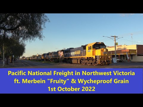 Pacific National Freight Trains in Northwest Victoria - 1st Oct 2022