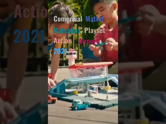 Vídeo relacionado con Matchbox Aventura en el aeropuerto Conjunto de juego, aeropuerto y coche de juguete con un Audi metálico a escala 1:64, un avión de plástico, funciones de despegue y aterrizaje y almacenamiento,JBW37