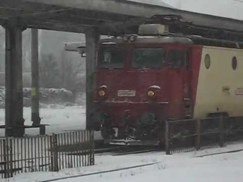 Plecarea trenului R 5404 (Iasi Bacau) din statia Roman