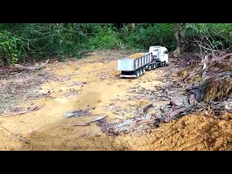 MAN TGX 26.640 offroad 6x6 with load