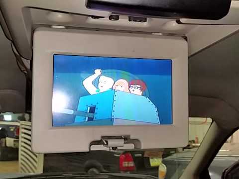 CB0109 - 2005 Chrysler Town & Country - TV/DVD Player Screen