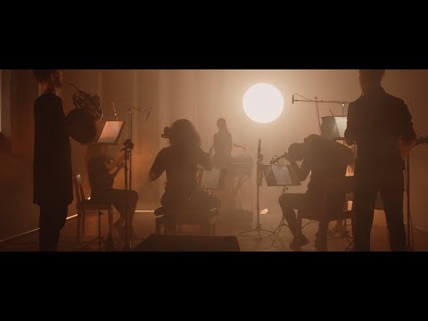 Lisa Morgenstern ft. Canea Quartett - Spacesuit (live)