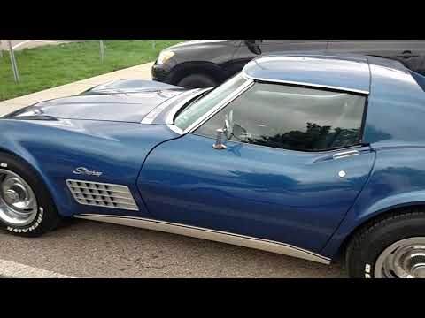 1971 Chevrolet Corvette bridgehampton blue