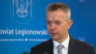 Rada Powiatu - uchwała o utworzeniu liceum w Nieporęcie