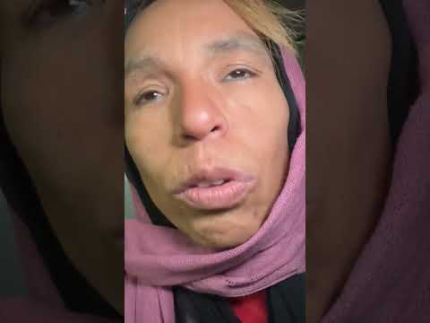 APRENDÍ 7 IDIOMAS POR EL CRISTAL dijo una #mujer que pasaba por el #albergue