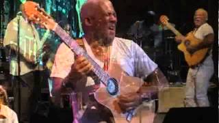 Going Home (Live) - Jonathan Butler &amp; Gerald Albright (The 3rd Annual Jazz Safari Uganda 2010)