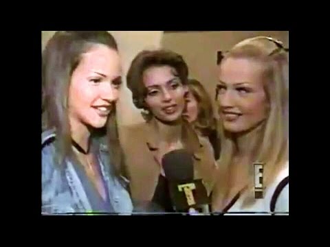 Claudia Mason, Heather Noah, Karen Mulder - Herve Leger Backstage