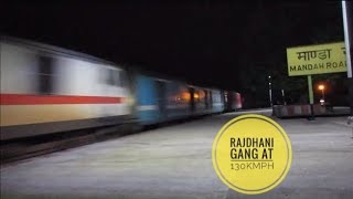 preview picture of video 'Night Railfanning In Allahabad- Mughalsarai Section || Rajdhani Gang at 130kmph'