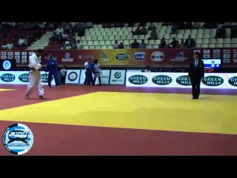Judo Grand Slam Baku 2013 Semifinal -73kg RAHIMLI (AZE) - ORUJOV Rustam (AZE)