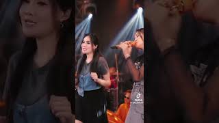 Download lagu Yeni inka fet Nella kharisma janda 7 X Yi production #dangdut mp3