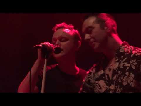 Thumbnail for Glasvegas acoustic with Jonny Skinner - Heartbreaker (Dionne Warwick cover) by Glasvegas