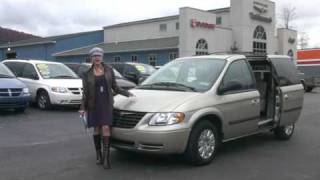 preview picture of video '06 Chrysler Town & Country of Wilkes Barre Scranton Pa. Call 9888) 272.3732'