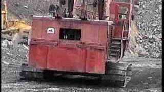 MANITOWOC  ON  THE  MOVE