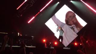 "Firestone (Fireworks Version)" @ Kygo @ Barclaycard Center (15/04/2016)