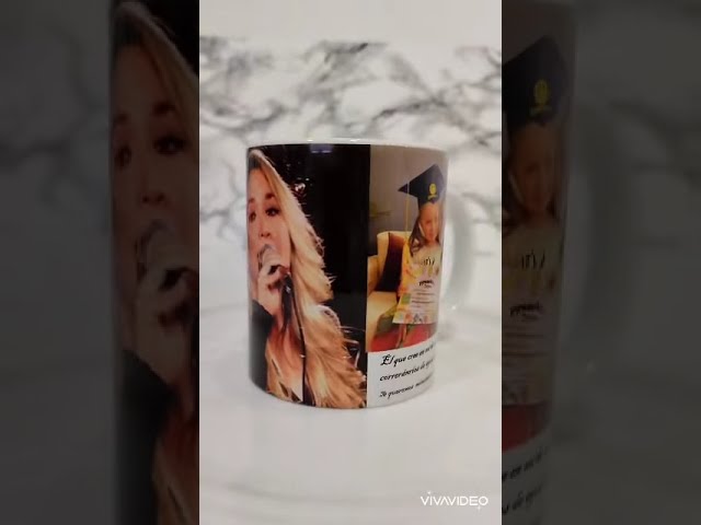Vídeo relacionado con Taza Personalizada de San Valentín. Tazas con Foto Personalizada y Texto. Regalos para Mi Marido. Detalles Originales para Parejas. Regalos Románticos Día de los Enamorados para Enamorados. CORAZONES