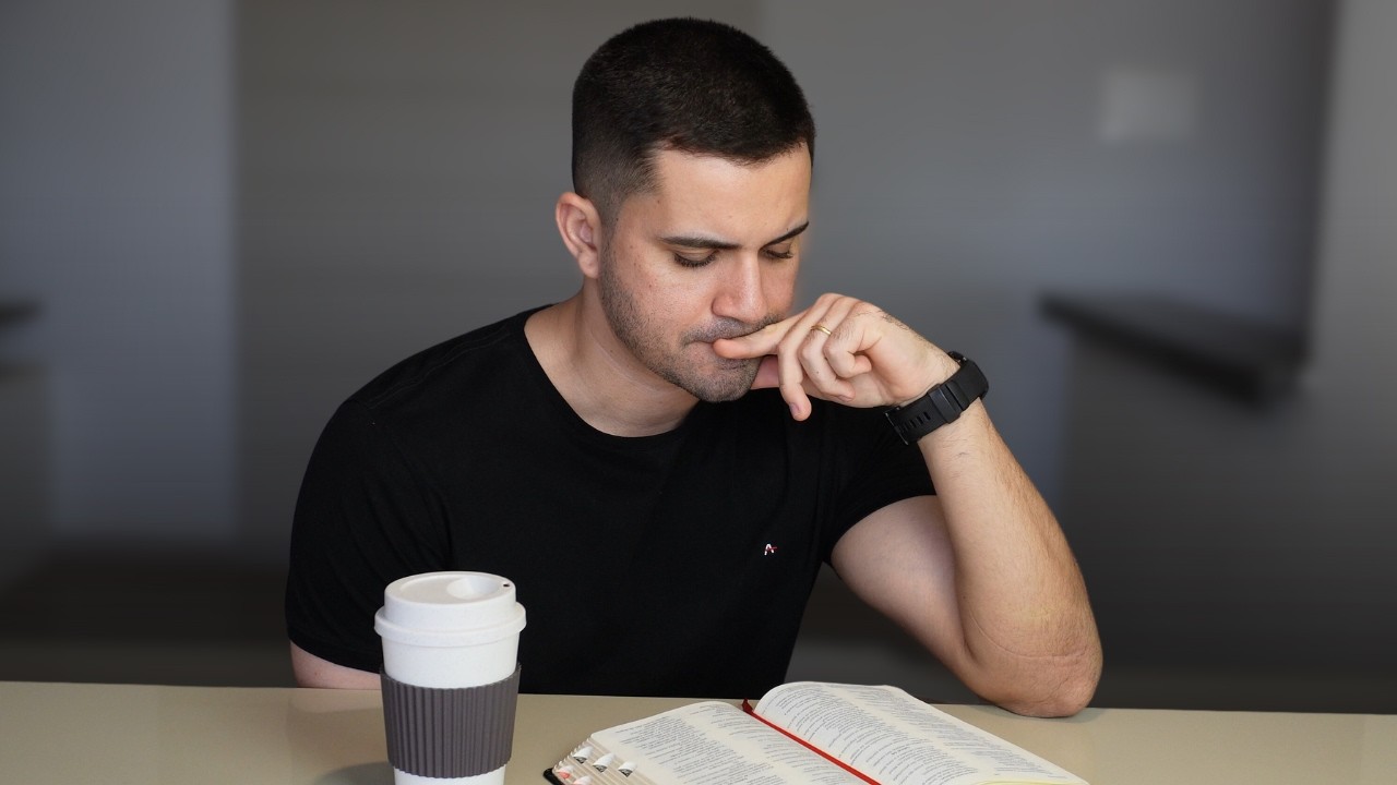 PRECISEI LER A BÍBLIA INTEIRA PARA ENTENDER O QUE VOU TE FALAR EM MENOS DE 7 MINUTOS (DINHEIRO)