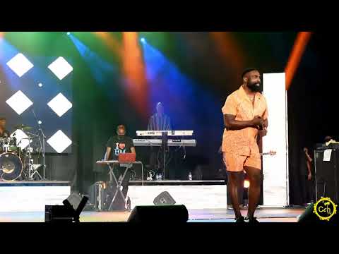 Jaiga Performing At College Boy Jesse Soca Love Story.