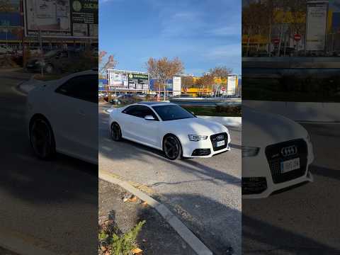 ❕RS5 V8❕#naturallyaspirated #v8 #rs5 #audi #white #madrid