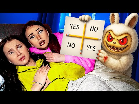 VERFLUCHTER LABUBU spielt Charlie Charlie mit uns ! 😱🩸(geht schief) - Celina