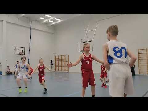 Punaportin Blues 2011 vs P12