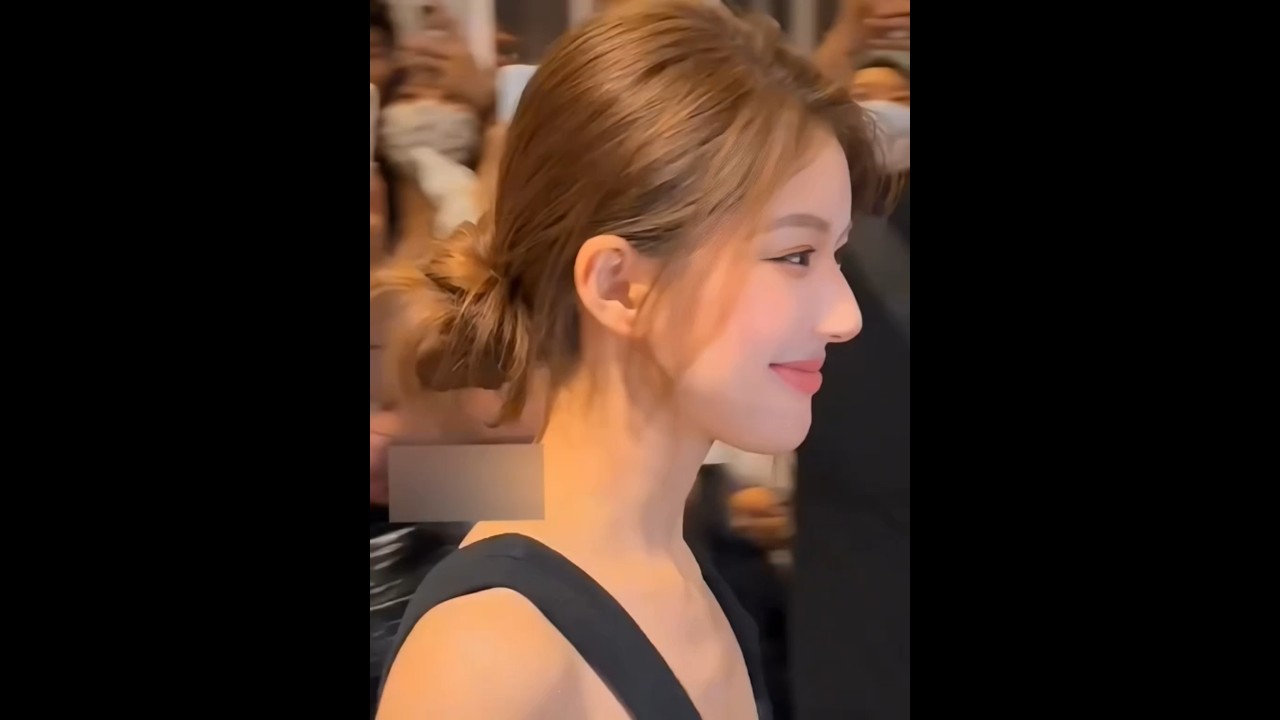 Zhao Lusi-Inspired Low Bun Tutorial ✨ Soft & Feminine Look