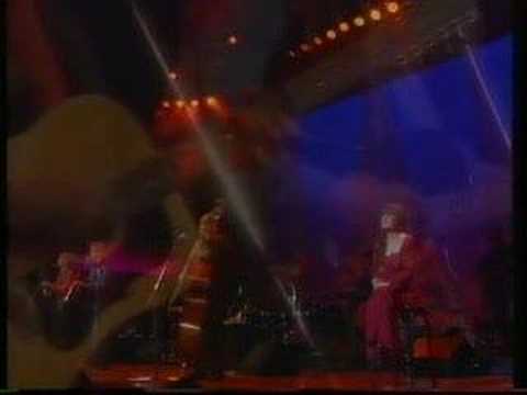 16 Patriotic Songs From 4 Great Countries