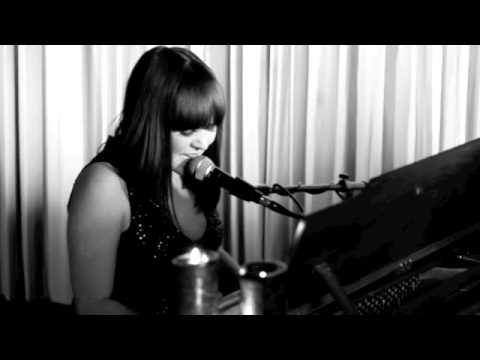 Total eclipse of the heart- Danni Da Ros The Voice Australia Team Delta