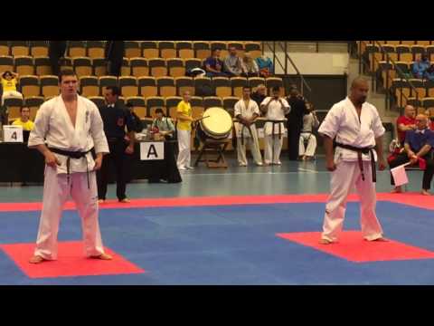 Gonzalo Valderrama (Chile) vs Denis  Morozevich (Russia)