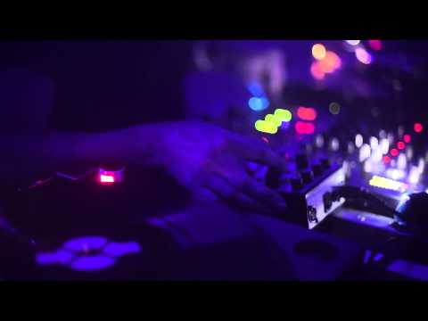 TUNNEL 23.05.14 / TIMID BOY