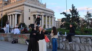 People in Poland smile for the camera part3😁