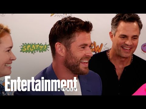 Thor Ragnarok: Chris Hemsworth, Cate Blanchett & Cast On The Film | SDCC 2017 | Entertainment Weekly