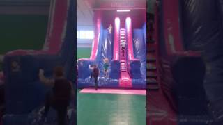 Happy fly batuudikeskus