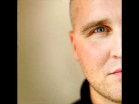 bū-š - Sēdies Krēslā