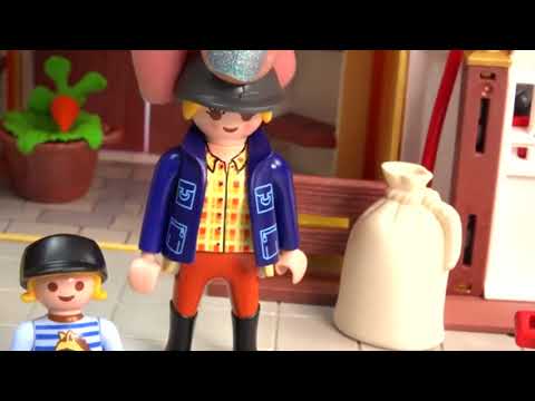 Playmobil Country Take Along Family Horse Stable Barn Farm with Playdoh Fun 5348 Toy Review Unboxing