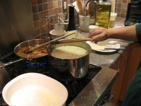 How to make käsespätzle (cheese noodles)