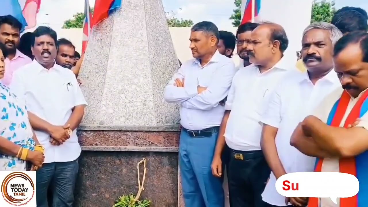 நடராசன் நினைவிடத்தில் விசிக -வினர் மாலை அணிவித்து வீரவணக்கம் செலுத்தினர்.