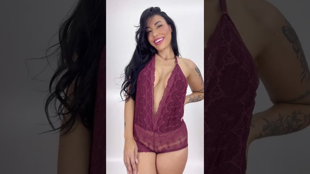 Body Sexy Rendado com Decote Frente Única Feminino