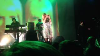 Sylvie by Saint Etienne