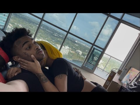 I’M VLOGGING EVERYDAY NOW.. I MOVED IN WITH BRI.