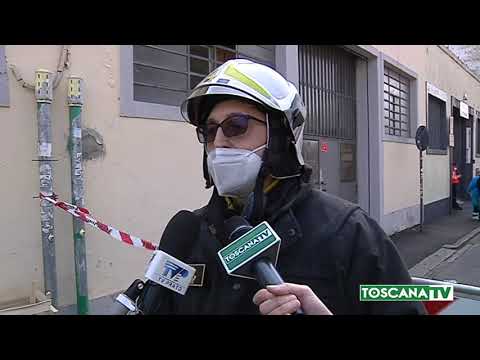 2021-03-05 PRATO - A FUOCO UN GARAGE IN VIA FILZI EVACUATI RESIDENTI
