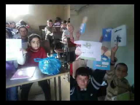 توزيع قرطاسية في مدرسة بناة المستقبل-عرسال