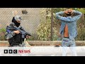 Inside El Salvador’s gang crackdown - BBC News