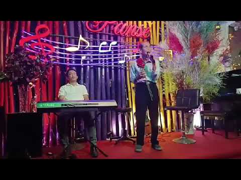 LÍNH NGHĨ GÌ ( NS.Hoài Linh). Người hát:Trung Trần.