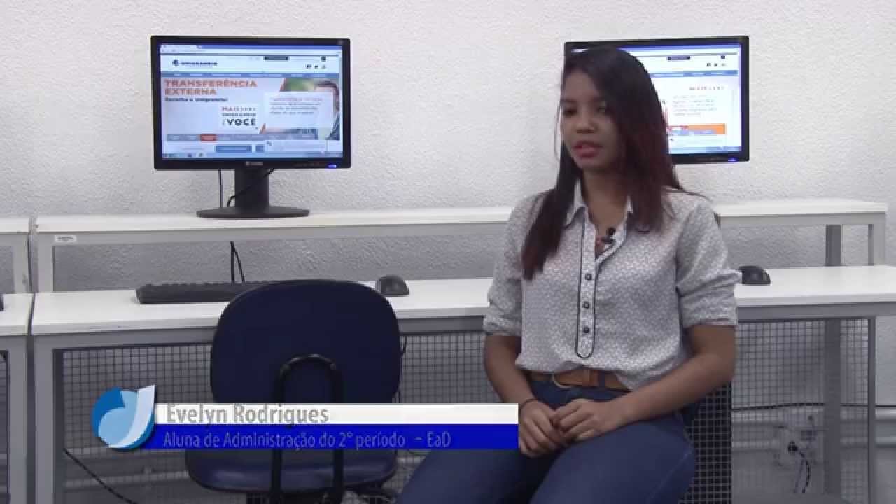 Caso de Sucesso EaD - Aluna Evelyn Rodrigues do curso de Administração EAD