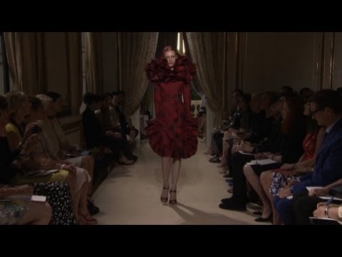 Giambattista Valli Autumn/Winter 2012/13 Haute Couture show