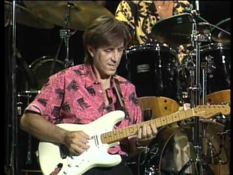 Slaughter on the 10th Avenue 10番街の殺人 - Ventures live in Japan 1990