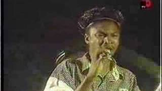 Garnet Silk interview + Live 1993