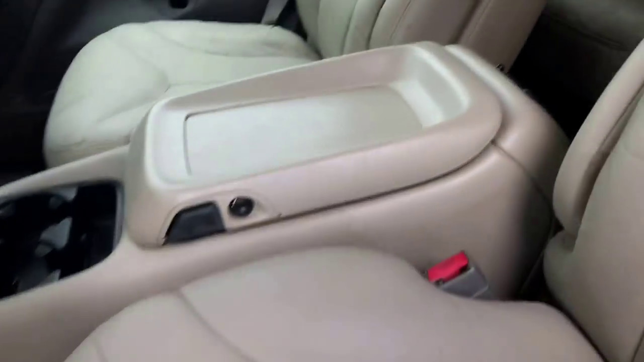 Samuel's 2001 GMC Yukon XL 4x4 review by Jody