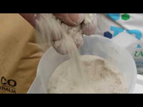 Packaging type: sack bag foundry grade bentonite powder, pac...